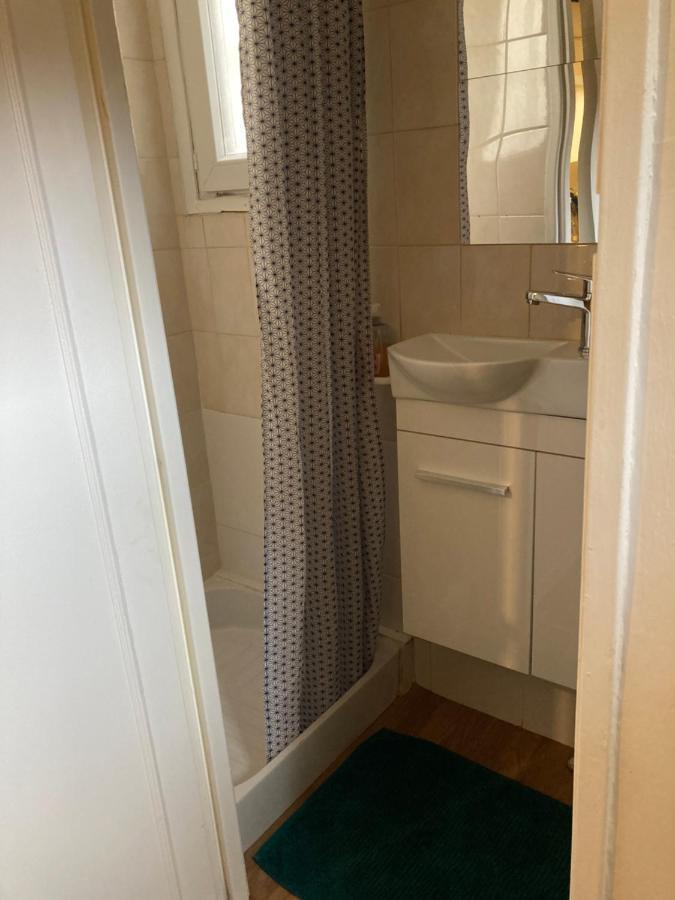 Une Chambre Chez Nous, A 12 Minutes De Paris Malakoff Eksteriør bilde